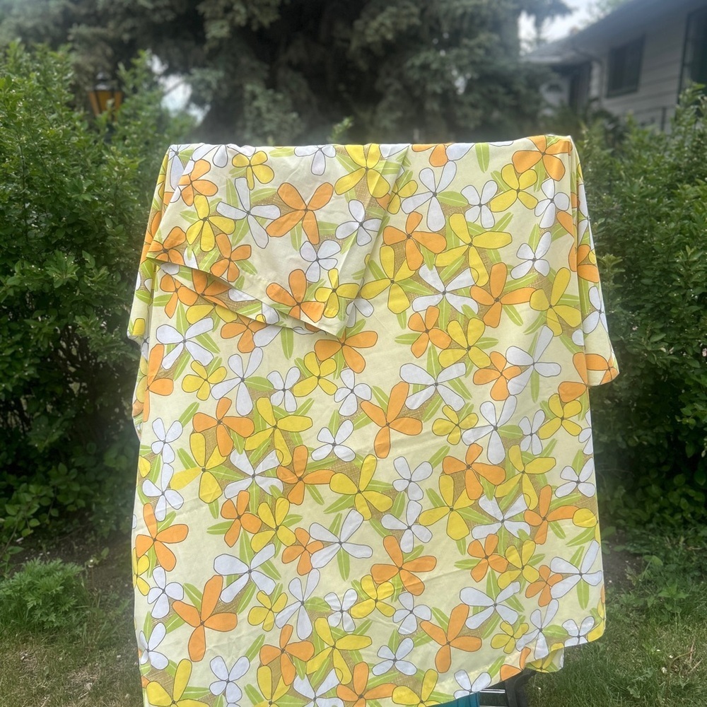 Cannon Vintage Twin Top Sheet and Pillowcase